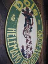 DOLE PINEAPPLE STAND